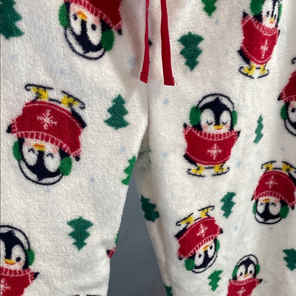 Cozy Penguin Print Pajama Pants - Picture 4 of 8